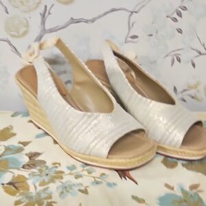 Enzo Angiolini Cream Wedge Sandals